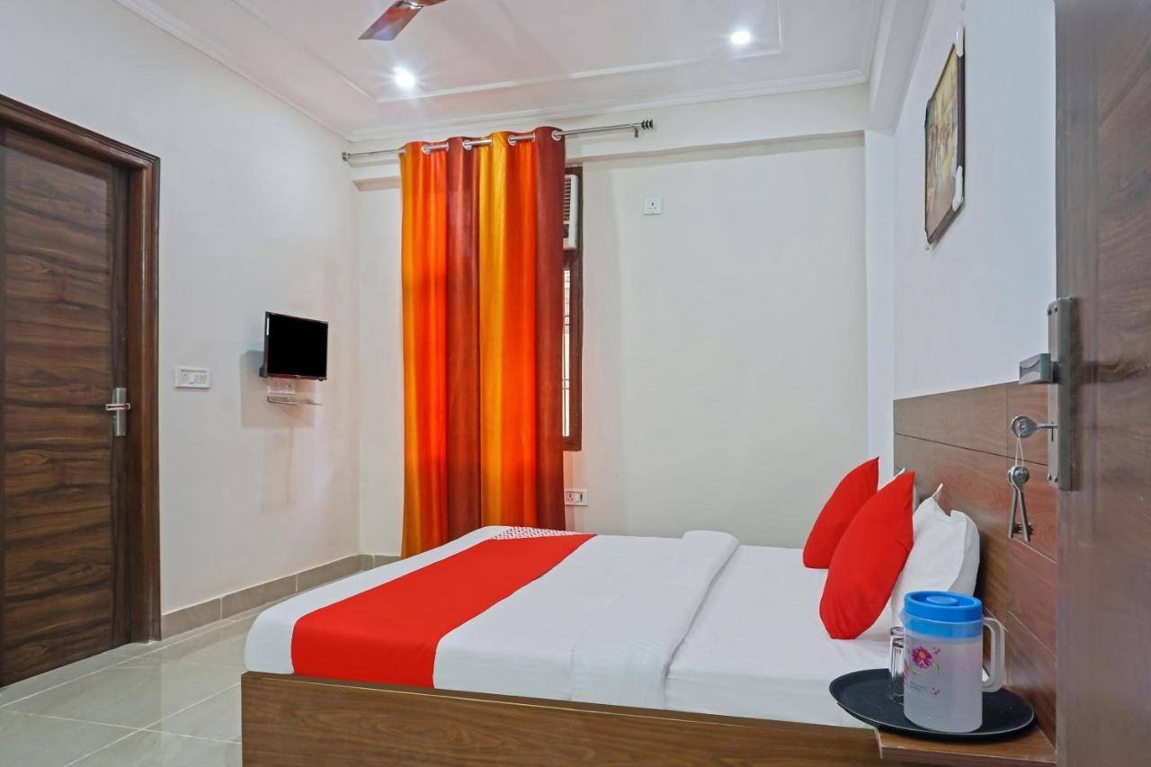 Hotel O Quadis Noida Exteriér fotografie