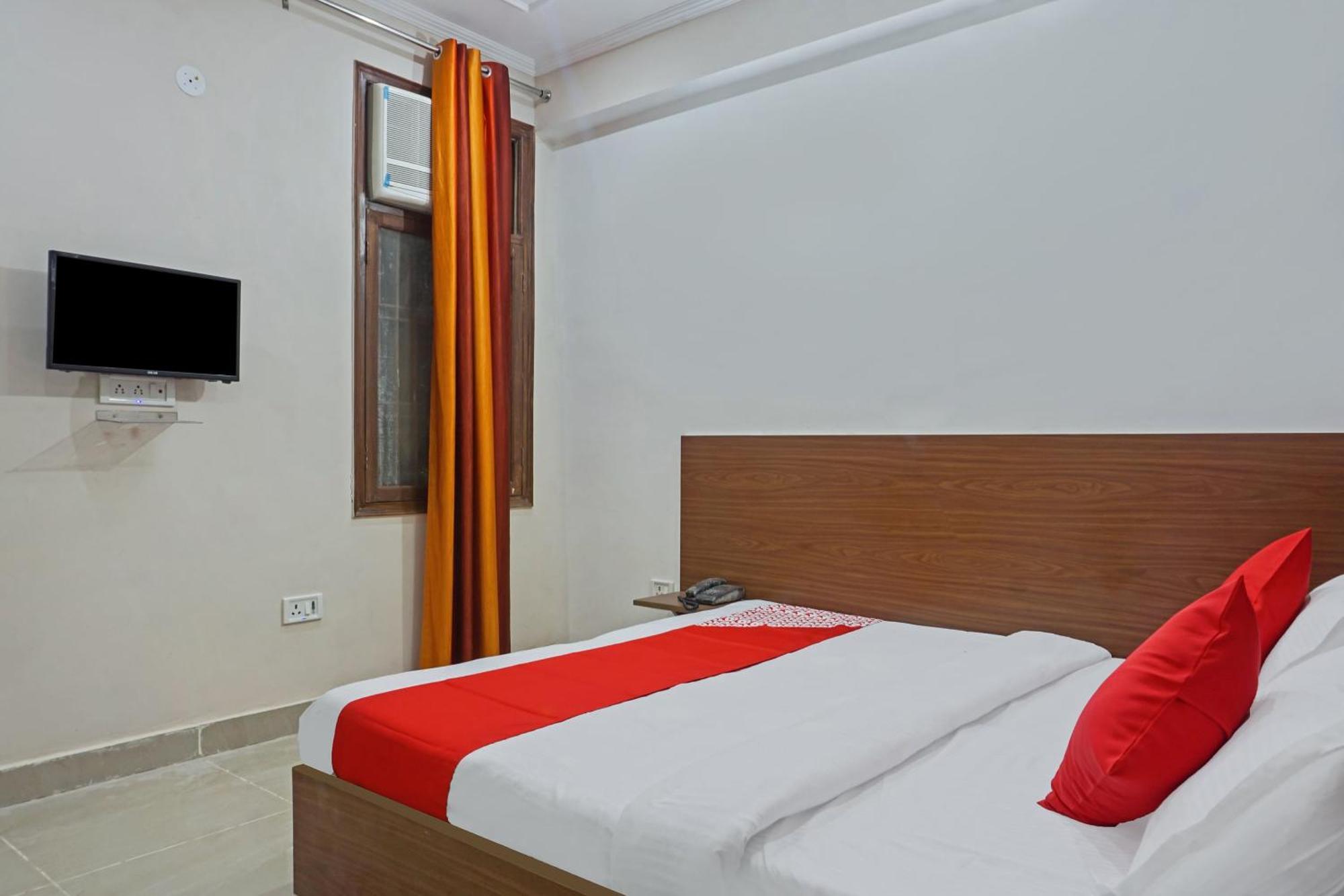 Hotel O Quadis Noida Exteriér fotografie
